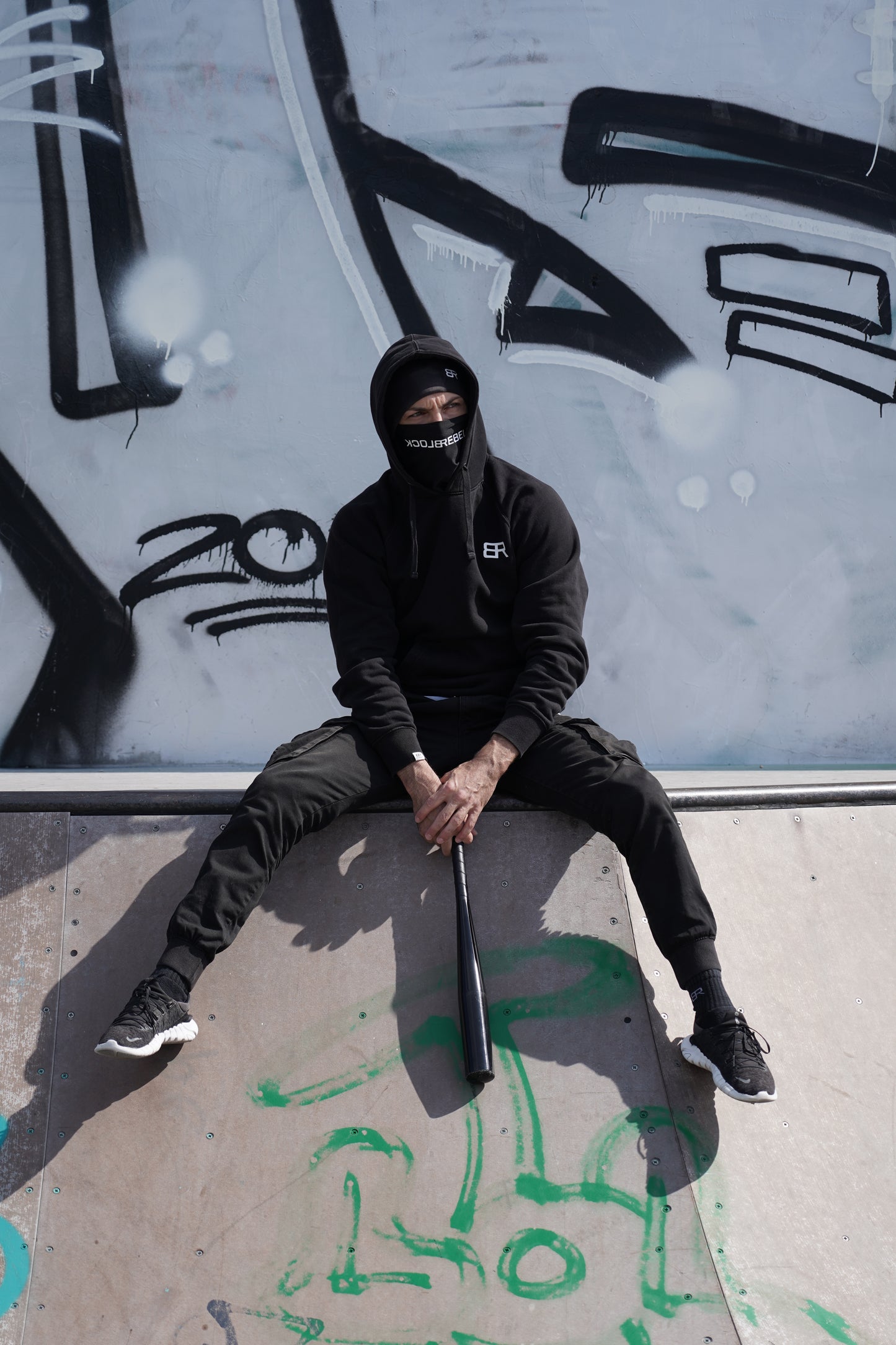 Alpha Rebell Hoodie - mit versteckter Safe Pocket 🔒