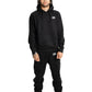 Mann trägt BlockRebell Alpha Rebell Hoodie – kraftvoller Streetwear-Look mit markantem Print