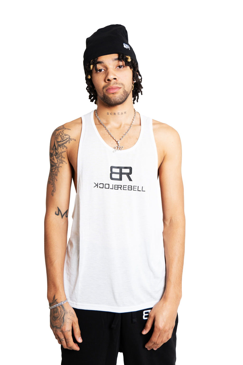 Athlet trägt BlockRebell Tanktop – sportlicher Look mit Statement-Mentalität